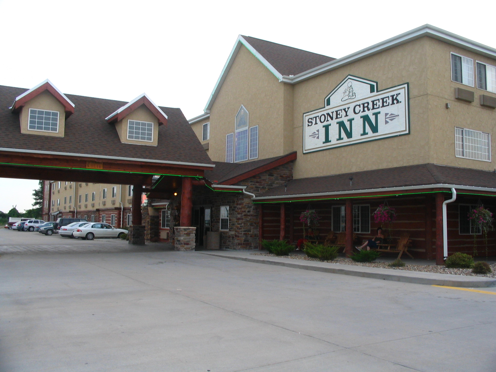 Stoney Creek Inn, our reunion headquarters